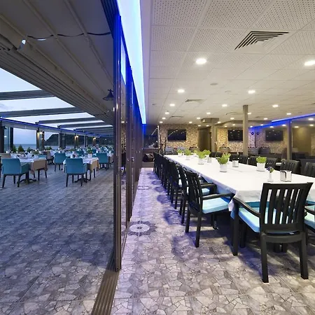 Sanli Beach Resort Hotel